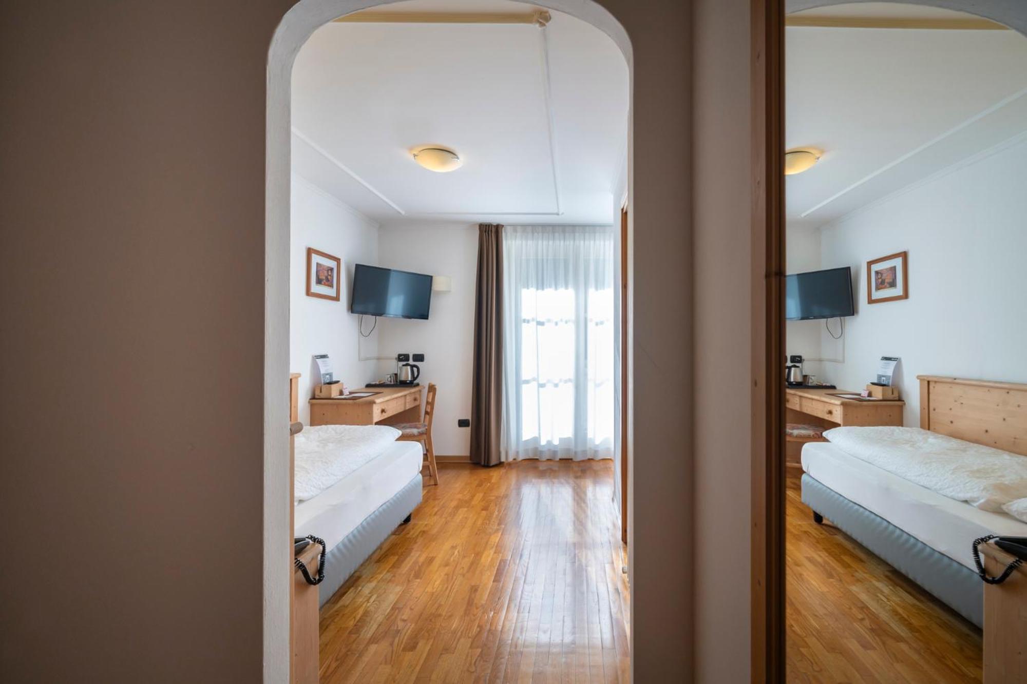 Hotel Erica Tesero Luaran gambar