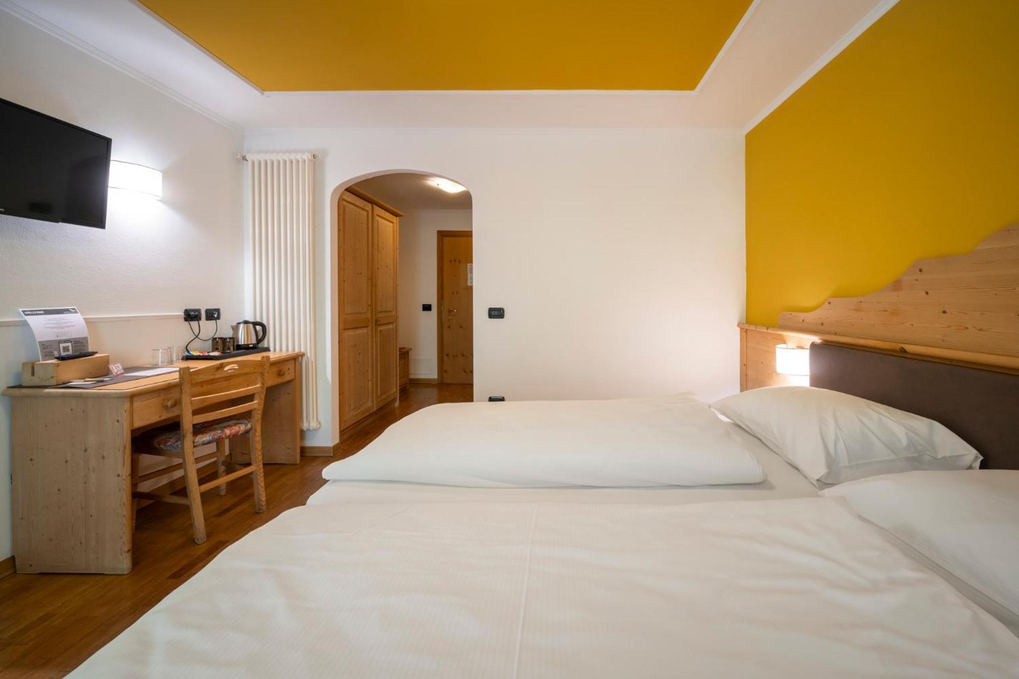 Hotel Erica Tesero Luaran gambar
